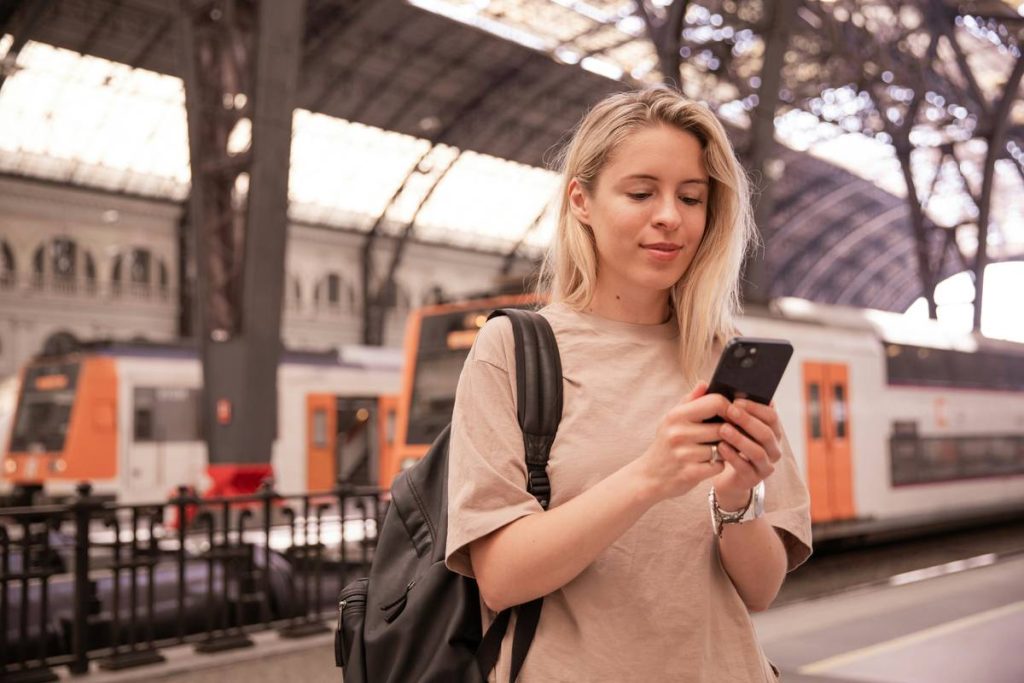 Lost Item Tracking Tools: 7 Proven Ways to Avoid Costly Baggage Loss Headaches